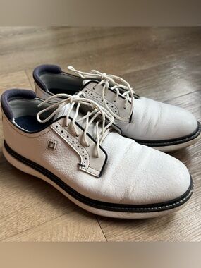 FootJoy Tradition Blucher Spiked Golf Shoe - Men’s 8